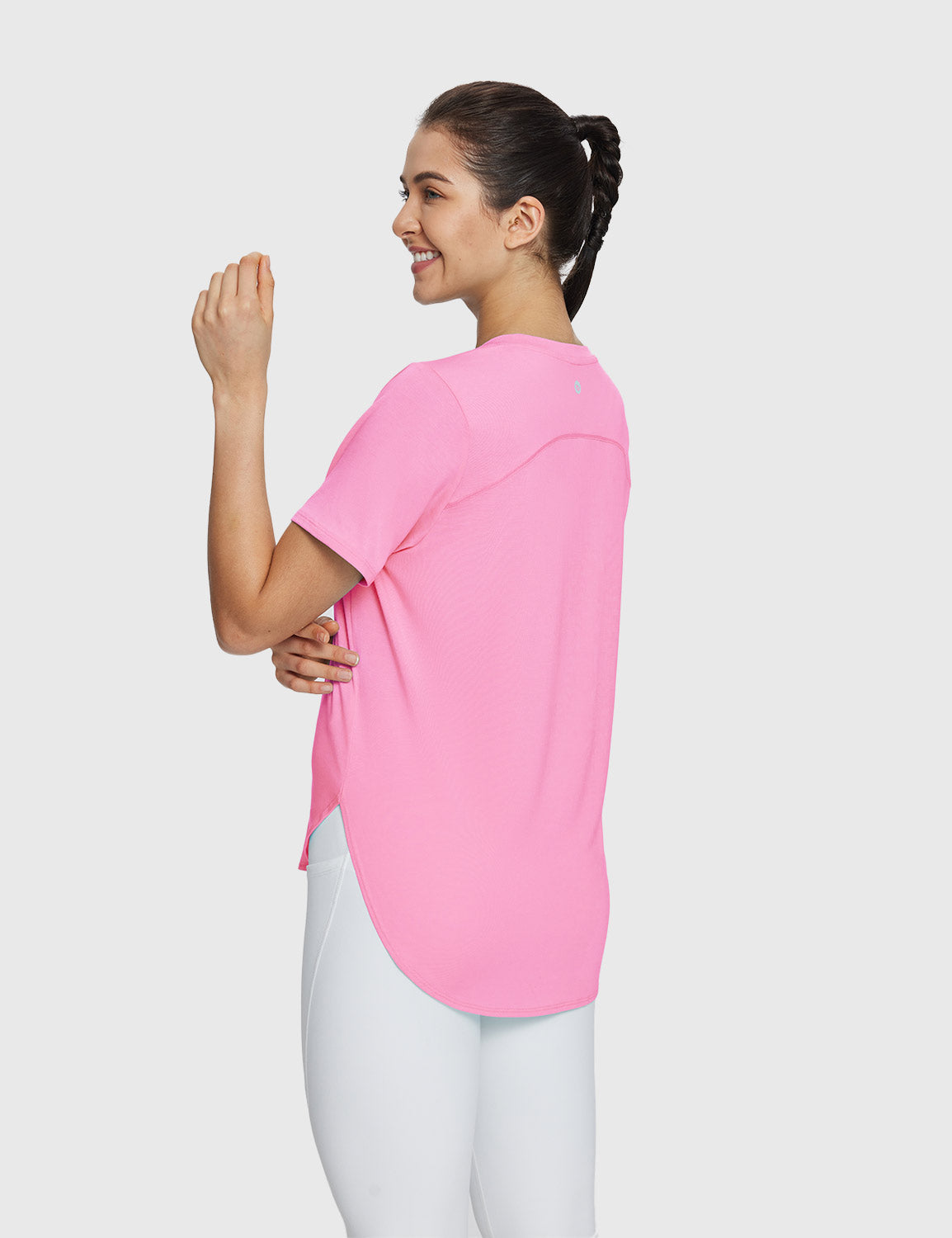 Baleaf Women's Lightweight Soft Split-Hem Short-Sleeve Plumeria Back